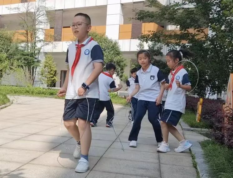 9357531f9f6a81c15c4bb28bfee4e679.jpg 9357531f9f6a81c15c4bb28bfee4e679.jpg