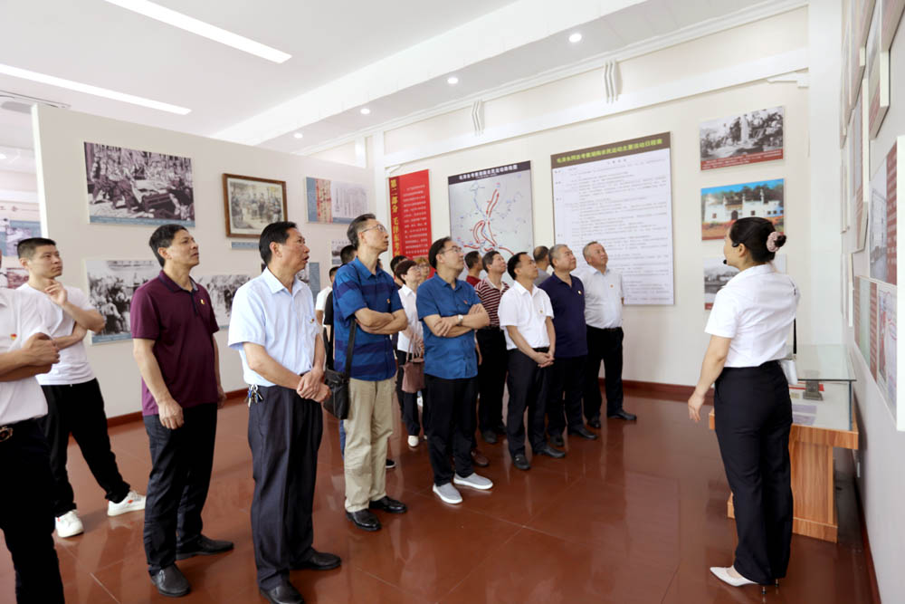 衡陽幼高專機(jī)關(guān)一、二、三支部開展“學(xué)史崇德 傳承紅色精神”黨史宣講活動(dòng)