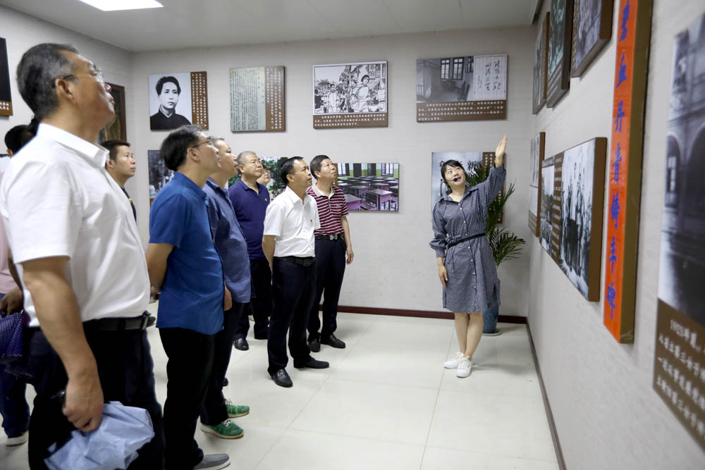 衡陽幼高專機(jī)關(guān)一、二、三支部開展“學(xué)史崇德 傳承紅色精神”黨史宣講活動(dòng)