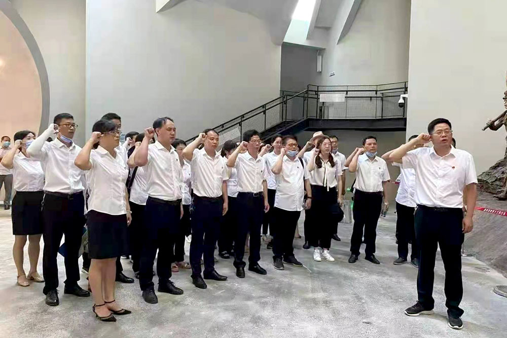 重溫崢嶸歲月，堅定初心使命——衡陽幼高專耒陽學(xué)院黨總支開展主題黨日活動