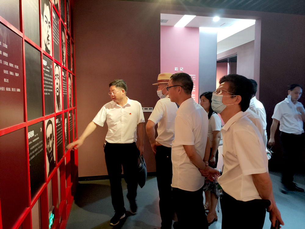 重溫崢嶸歲月，堅定初心使命——衡陽幼高專耒陽學(xué)院黨總支開展主題黨日活動