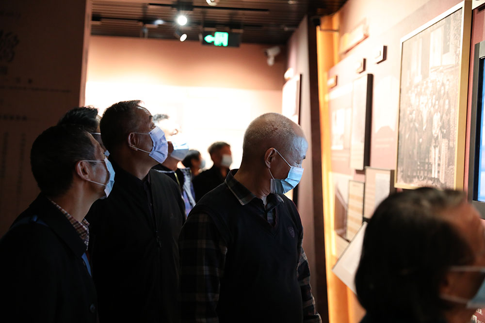 老驥伏櫪寫春秋，不忘初心話重陽 ——衡陽幼高專舉辦離退休老同志重陽節(jié)聯(lián)誼活動(dòng)