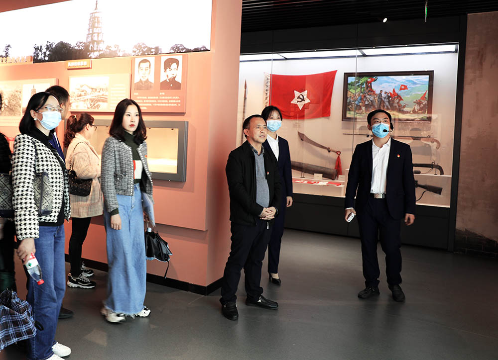 追尋歷史印記，感悟紅色精神 ——衡陽(yáng)幼高專開(kāi)展優(yōu)秀青年干部學(xué)習(xí)活動(dòng)