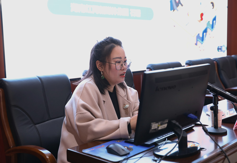 衡陽幼高專舉辦新聞通訊員、網(wǎng)絡(luò)評(píng)論員培訓(xùn)班