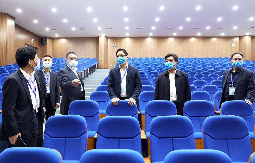 李來(lái)清、鄧昌大到耒陽(yáng)校區(qū)調(diào)研