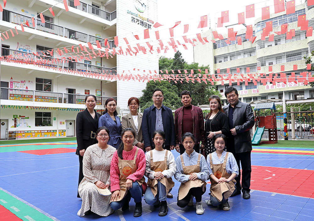 衡陽幼師：書記校長(zhǎng)率隊(duì)走訪園企促就業(yè)