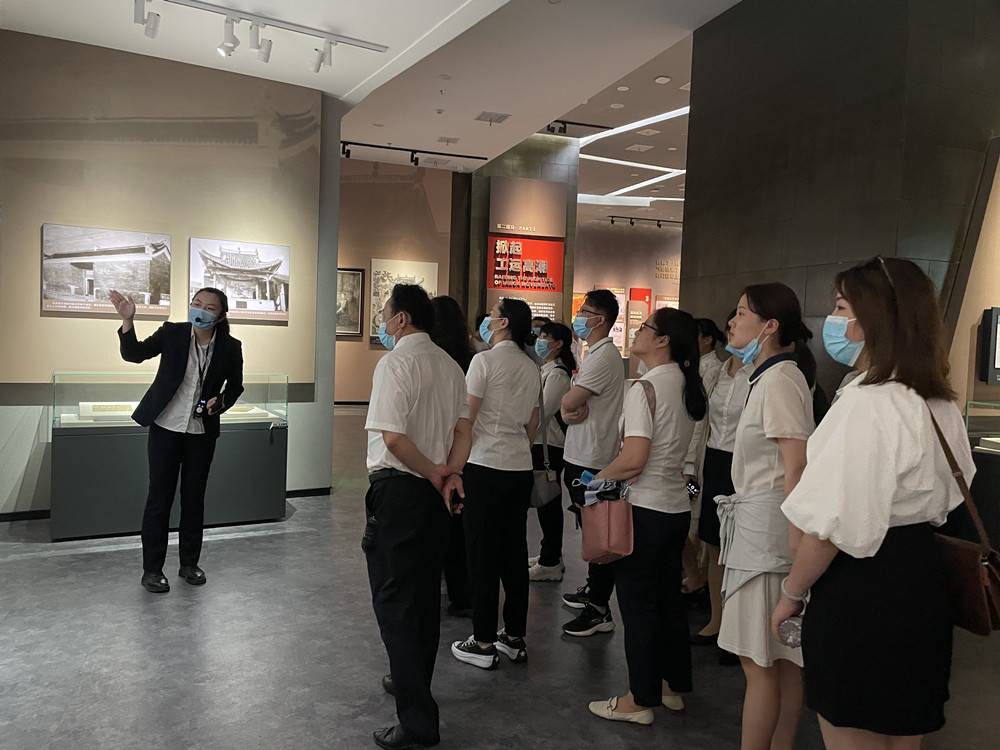 我校教學黨總支赴常寧市水口山工人運動紀念館 開展主題黨日活動 我校教學黨總支赴常寧市水口山工人運動紀念館 開展主題黨日活動