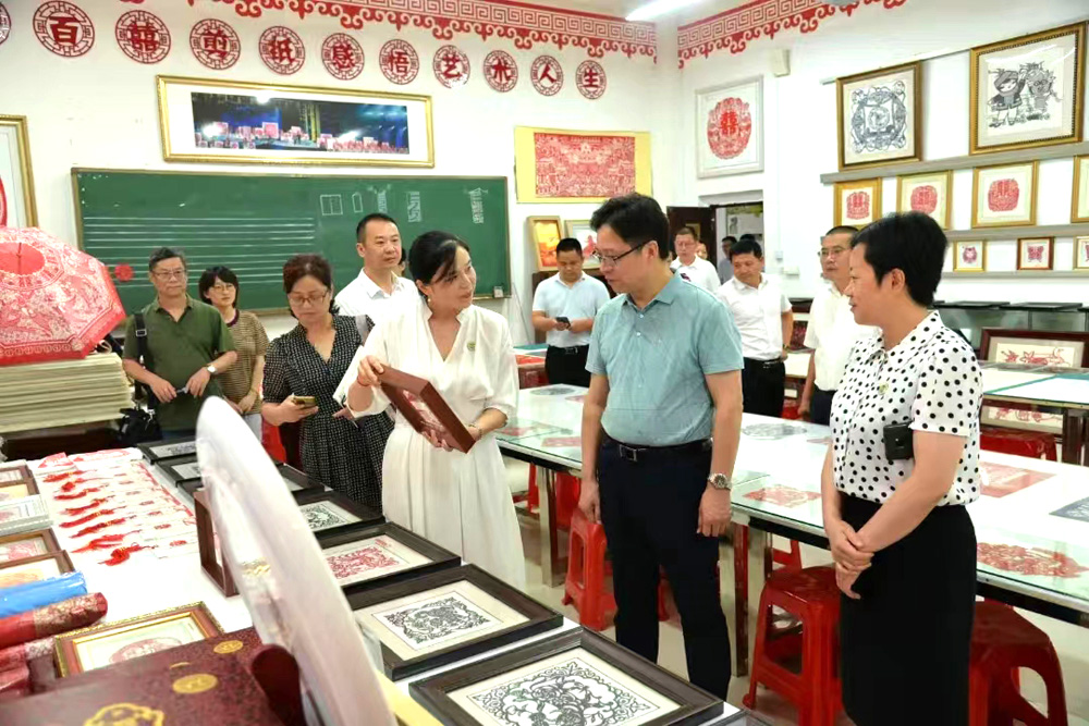 我校赴湖南一師、銅仁幼專考察組成員 學(xué)習(xí)心得摘要