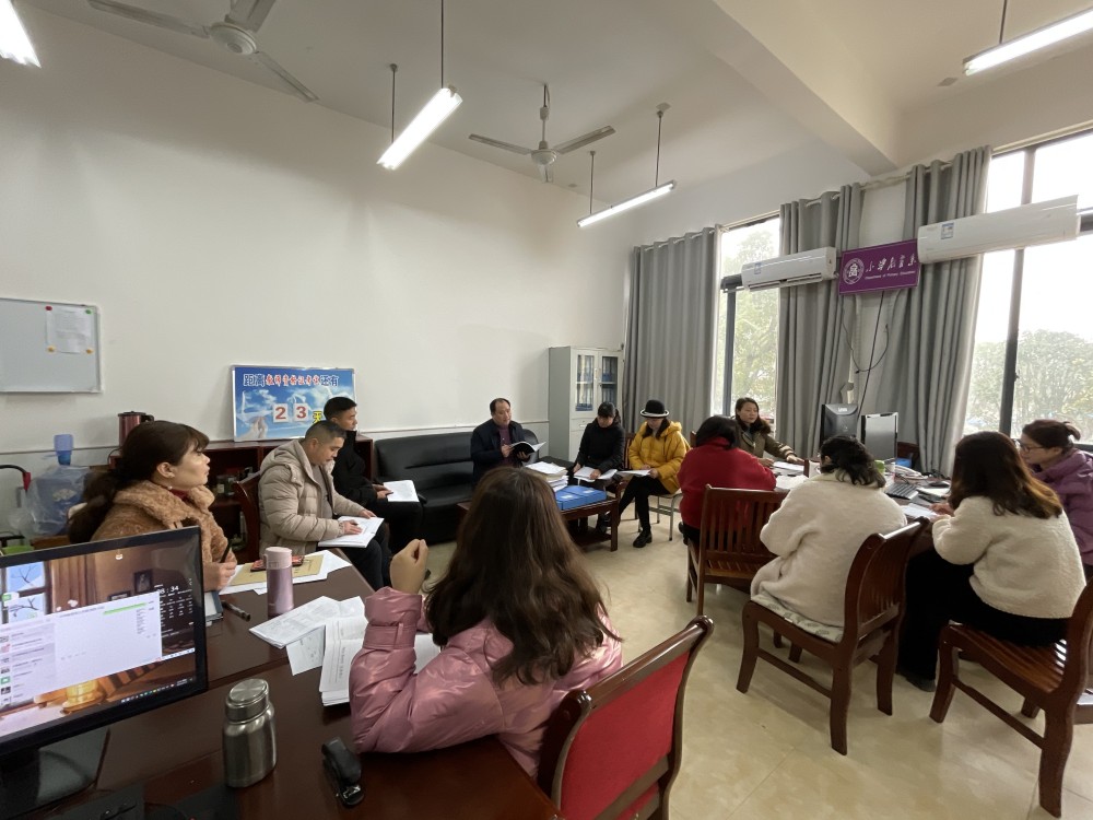 細(xì)督善導(dǎo)促提升，護(hù)航教學(xué)穩(wěn)質(zhì)量