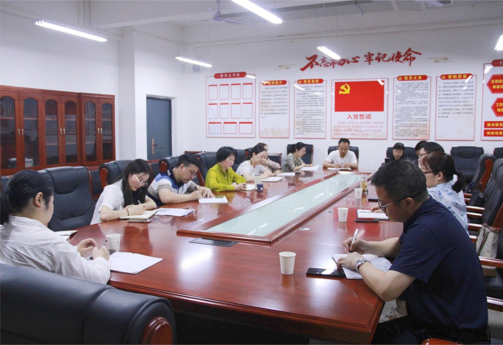 李來清調(diào)研學前教育系基層黨建工作 李來清調(diào)研學前教育系基層黨建工作