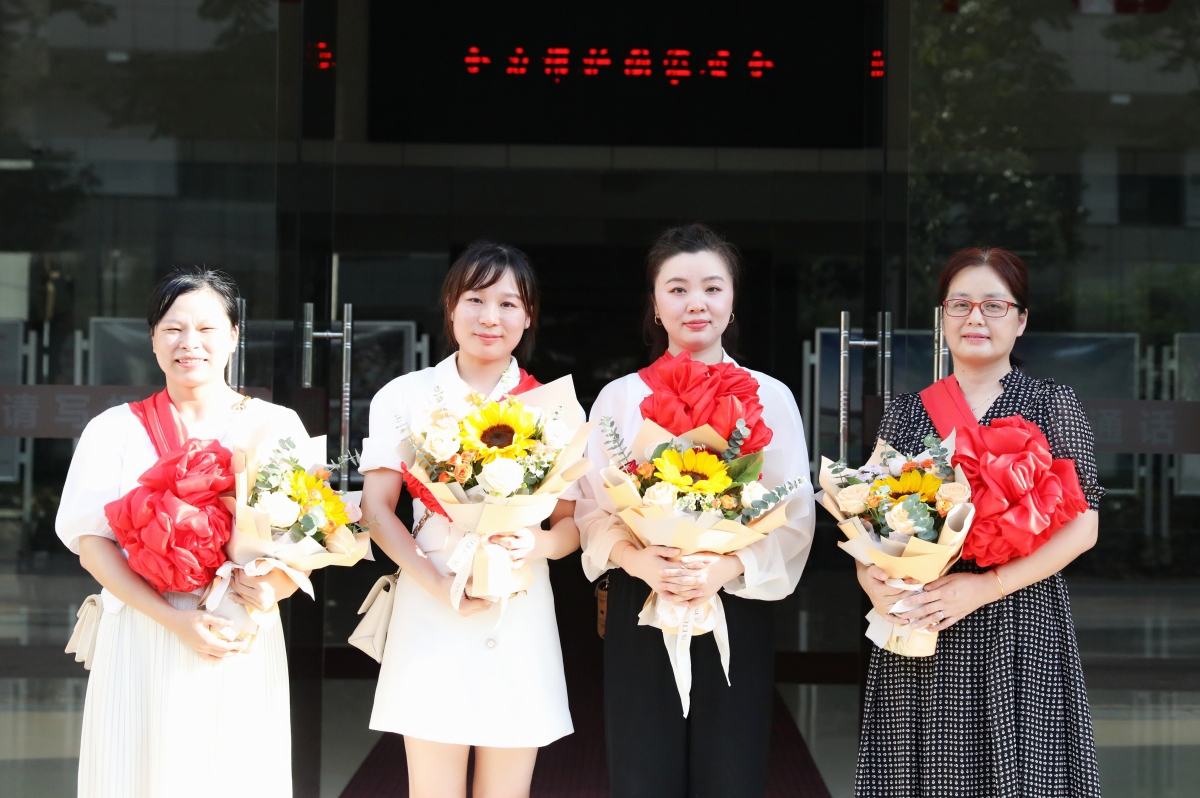 喜報(bào)！衡陽幼兒師專獲省教師教學(xué)能力比賽一等獎(jiǎng)